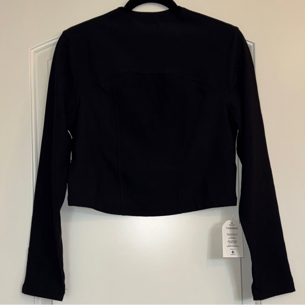 Laslulu Black Long Sleeve Ribbed Seam Detail Active Top NWT